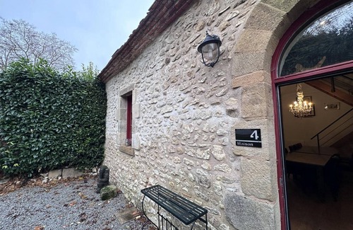 Souvigny Cottage | Gite Souvigny, 4 bedrooms, 8 persons