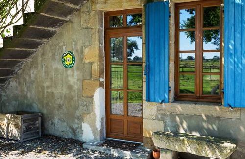 Souvigny Cottage | Gite Souvigny, 4 bedrooms, 10 persons