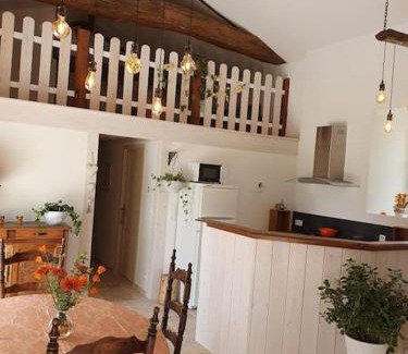 Cubnezais House | Gite spacieux - 3 chambres - Calme et charmant