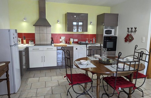 Touvre Cottage | Gite Touvre, 2 bedrooms, 4 persons