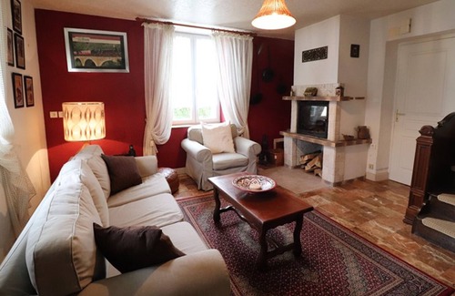 Vebret Cottage | Gite Vebret, 2 bedrooms, 3 persons