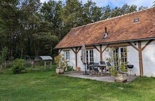 Villemurlin Cottage | Gite Villemurlin, 2 bedrooms, 4 persons