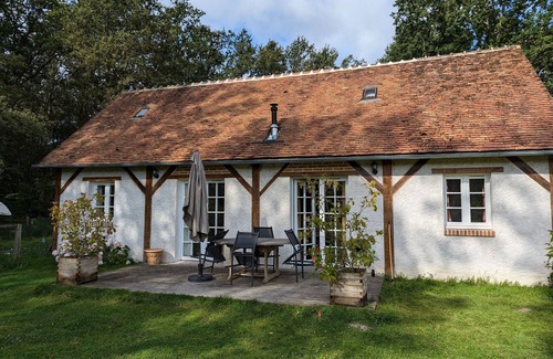 Villemurlin Cottage | Gite Villemurlin, 2 bedrooms, 4 persons