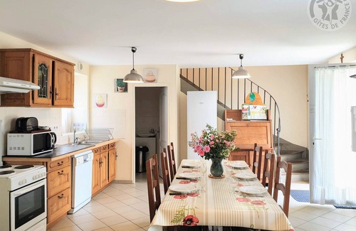 Villers-en-Arthies Cottage | Gite Villers-en-Arthies, 3 bedrooms, 6 persons