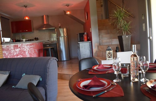 Saint-Rome-de-Tarn Villa | Gite with large swimming pool and private spa SAINT ROME DE TARN AVEYRON MILLAU
