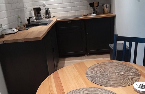 Montreuil-sur-Mer House | Gites 2 Personnes Avec Jacuzzi et Terrasse Privative. Tout Confort et au Calme