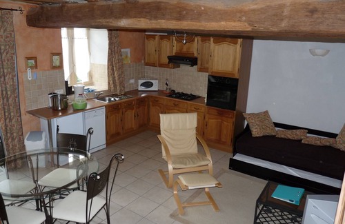 Mauleon Cottage | Gites des 3 pommes2 20 minutes from Puy Du Fou