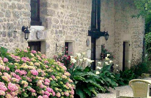 Saint-Projet-Saint-Constant House | Gites les Lignons