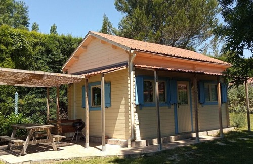 Saint-Paulet Ski Chalet | Gîtes Villa Caline 1 for 2 adults and 3 children max, private swimming pool