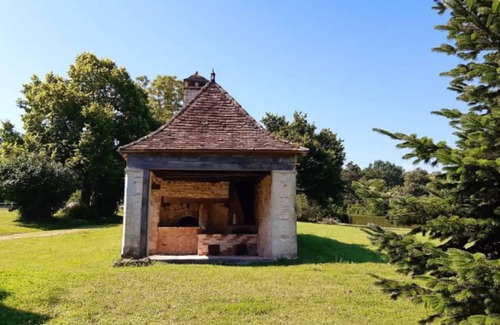 Fossemagne House | ♥ GITES XL 8 persons with Private Pool ♥