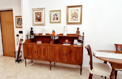 Monte Sacro Apartment | Giulia Home Apartment Metro Conca D'Doro Roma