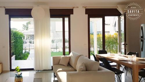 Ishem Villa | Gjiri i Lalzit - Vila Savita - Perla Resort