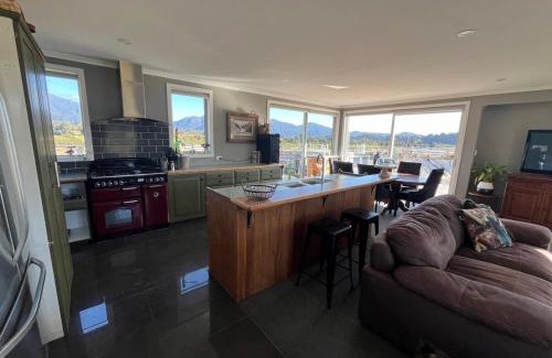 Franz Josef Glacier House | Glacier Lake House