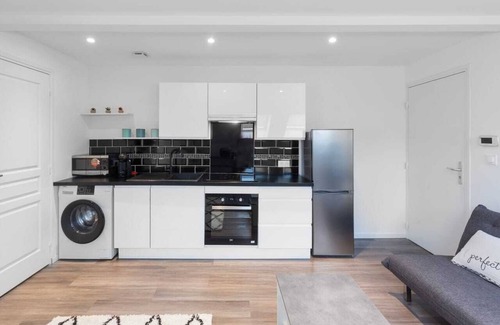 Reims House | Glam bright apartment 2nd floor