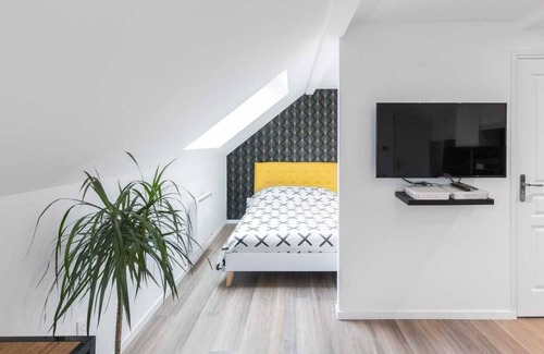 Reims House | Glam bright apartment 2nd floor
