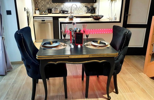 Argences House | Glamorous gîte with private SPA near Caen and Cabourg