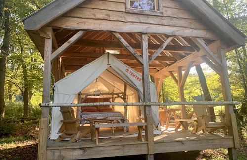 Fishs Eddy RV Rental | Glamping at Joe's Hideaway at French Woods Farm