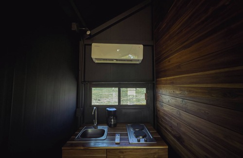 Ciudad Juarez Cabin | Glamping in Samalayuca