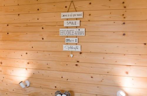 Marindol Resort | Glamping Krone Kolpa Heaven