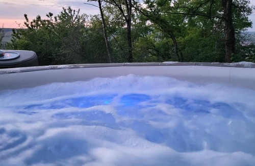 Dormans RV Rental | Glamping 'Les Bulles Du Coq De Champagne' with Mountain View, Private Terrace and Wi-Fi