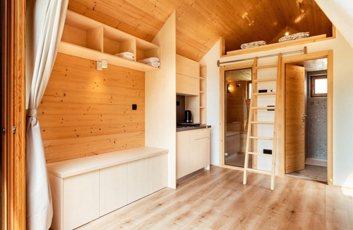 Trzic Cabin | Glamping Mountain Fairy Tale