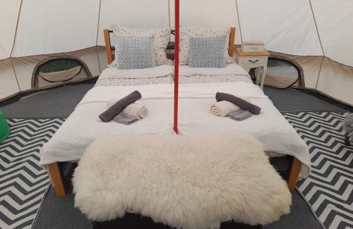 Sudomerice u Bechyne Other | Glamping na samotě u lesa