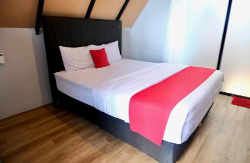 Pakem House | Glamping Near Museum Gunung Merapi by Smart Digital