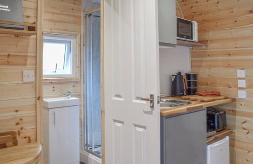 Chorlton-by-Backford Cottage | Glamping Pod 1 - UK49949