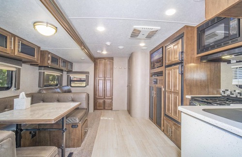 Moab South Valley House | Glamping RV #64 - Fully Setup RV for Glamping #64