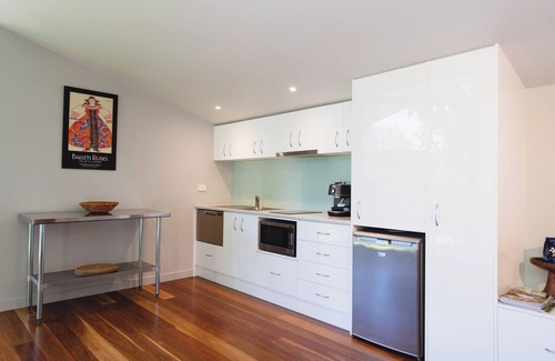 Metung Apartment | Glan-y-mor Studio in Metung, Glan-y-mor Studio in Metung