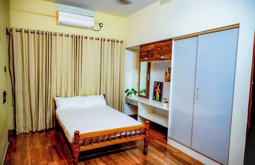 Varkala House | Glass Vila 2BR 2BA Varkala Cliff