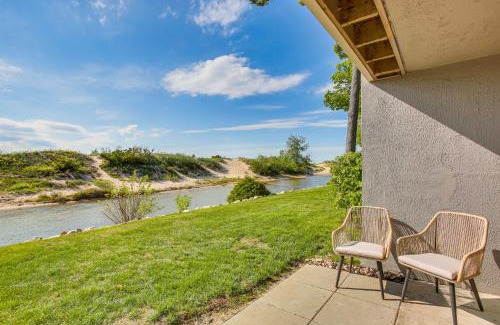 Maple City Apartment | Glen Arbor Riverfront Retreat Steps to Beach!