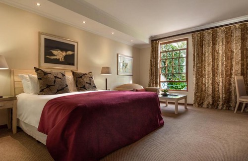 Constantia Hotel | Glen Avon Lodge Boutique Hotel