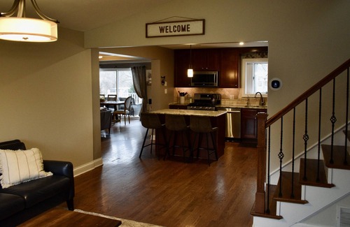 Fox Valley House | Glen Ellyn Country Side Home