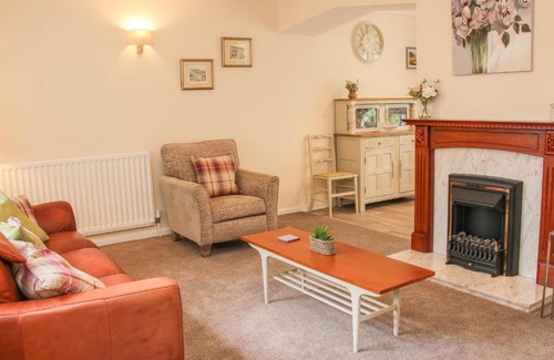 Madeley House | Glen Helen