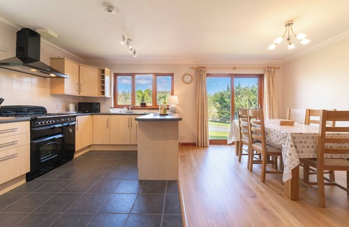Tobermory Cottage | Glenfuran - 5 minutes to the golf course