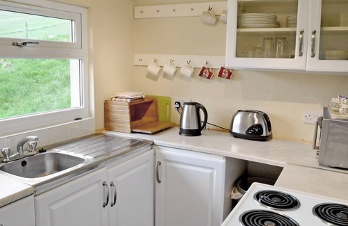 Kirriemuir Cottage | Glentairre Cottage - SWWW