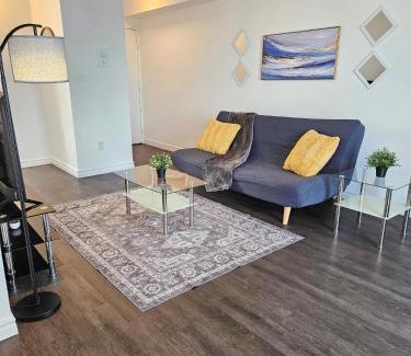Rosedale Apartment | Glenview West Apt w Patio - Near Downtown