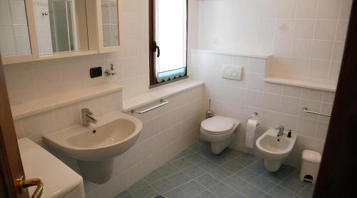 Cenesi Apartment | Gli Angeli Nonna Erminia e Vittorio