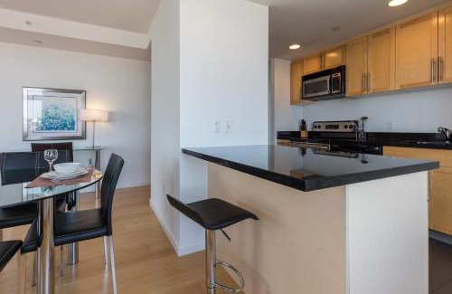 East Cambridge Apartment | Global Luxury Suites at Kendall West