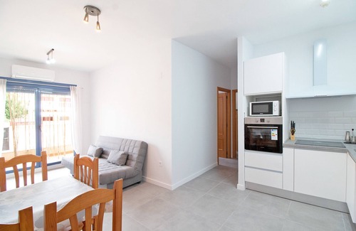 Canet de Berenguer Apartment | Global Properties: Apartment with large terrace on Canet beach