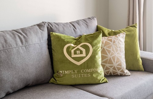 Smiths Falls Apartment | GLOBALSTAY . Iconic Rideau 1Bd Unit. Balcony. Free Parking