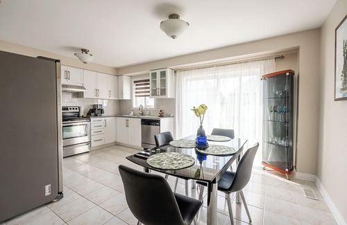 York Regional Municipality House | GLOBALSTAY Modern 3BR house in Newmarket