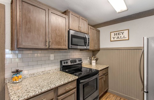 Walden on Lake Conroe Condo | Glorious Getaway, 2 bedroom/2 bath