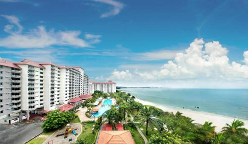Taman Tun Sambanthan Apartment | Glory Beach Resort 7+2 PAX Seaview Suite