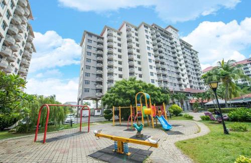 Gelam Apartment | Glory Beach Resort Jalan SeremBAN