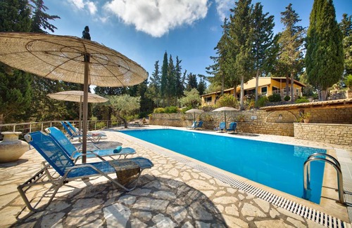 Georgoutsatika Resort | Glyfada Beach Villas