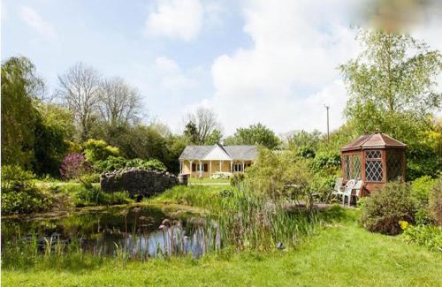 Cowbridge House | Glyndwr Vineyard