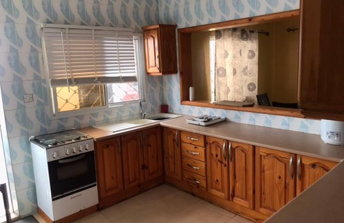 Brusubi House | Charming 2-Bed House in Brusubi