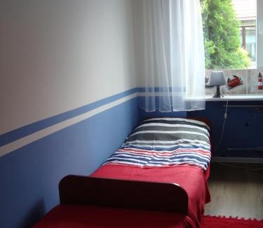 Bemowo House | Gościniec filmowy - prywatny dom rodzinny